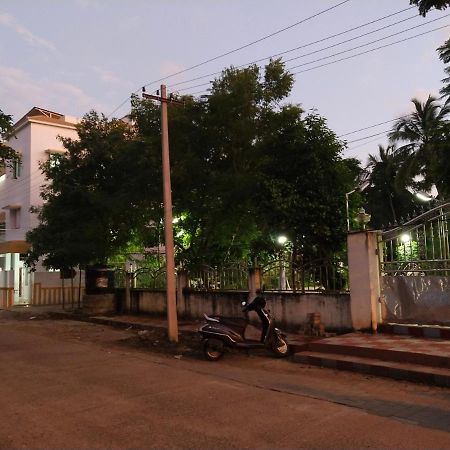 Mayurapriya Inn Chennai Eksteriør bilde