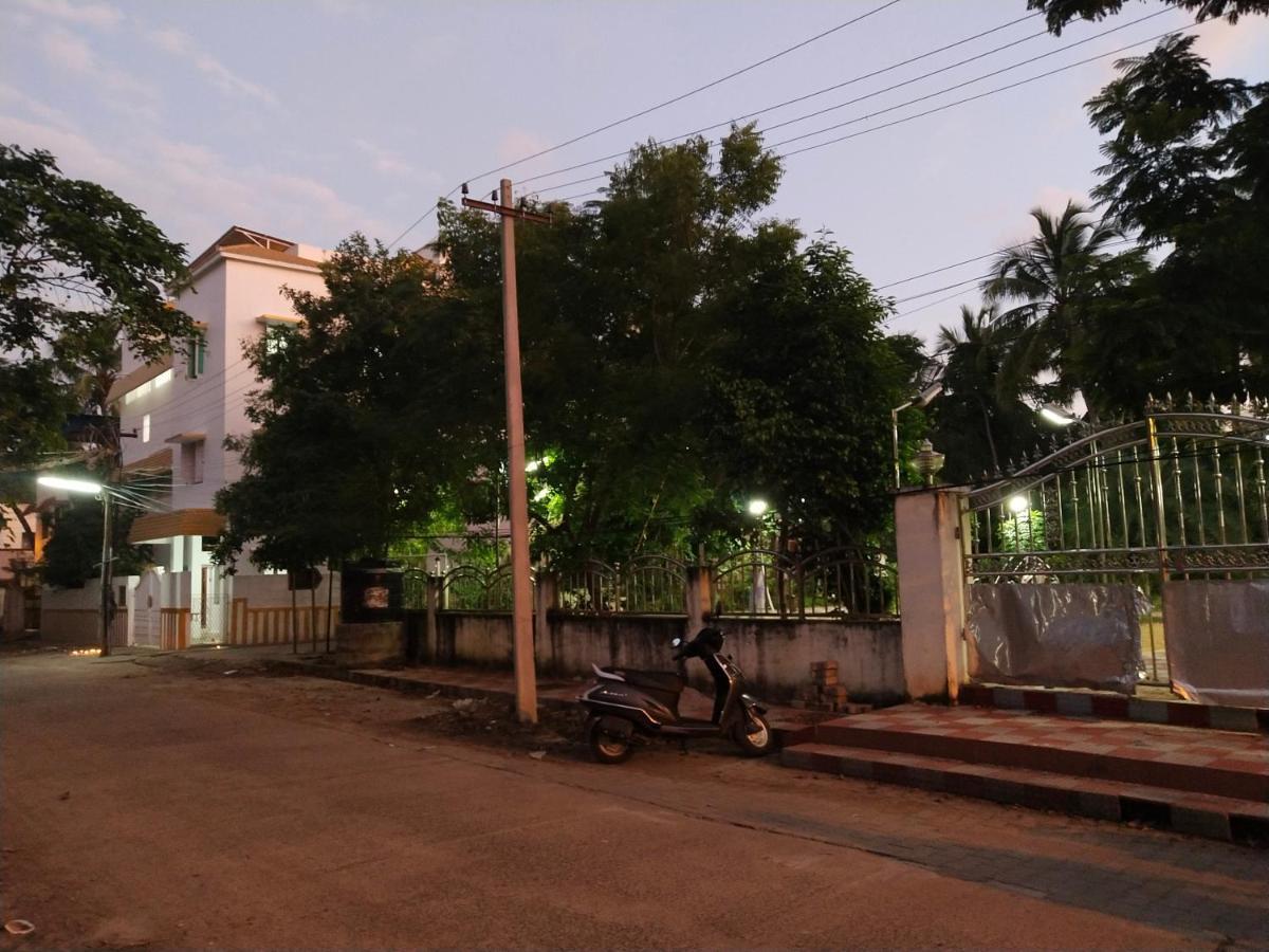 Mayurapriya Inn Chennai Eksteriør bilde